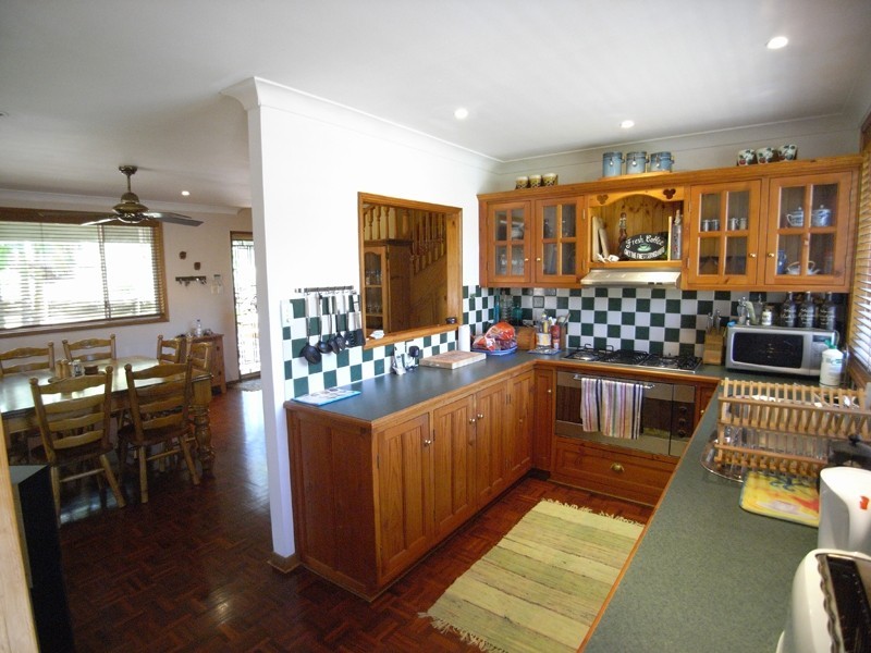 67 James Sea Drive, Green Point NSW 2251