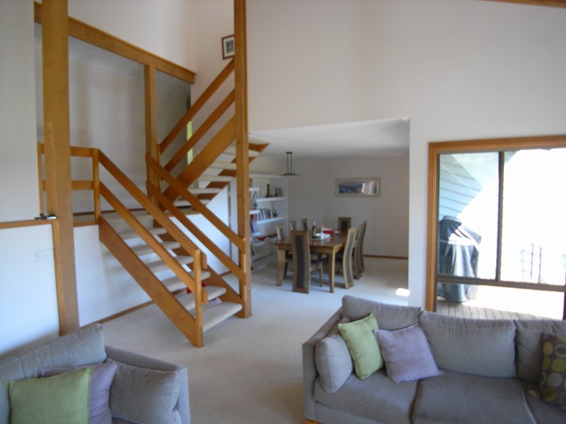 92 Riviera Ave, Terrigal NSW 2260