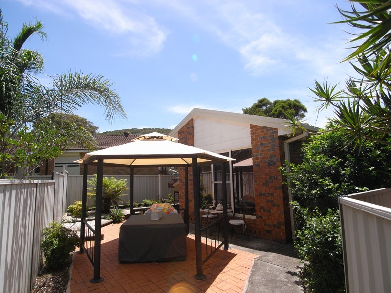 2/49a Wairakei Road, Wamberal NSW 2260