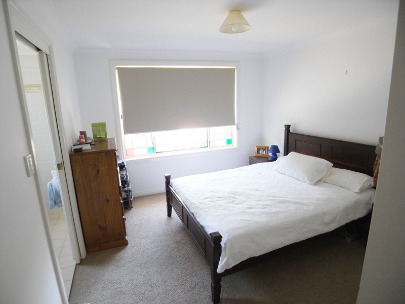 2/18 Barrington Rd, Terrigal NSW 2260