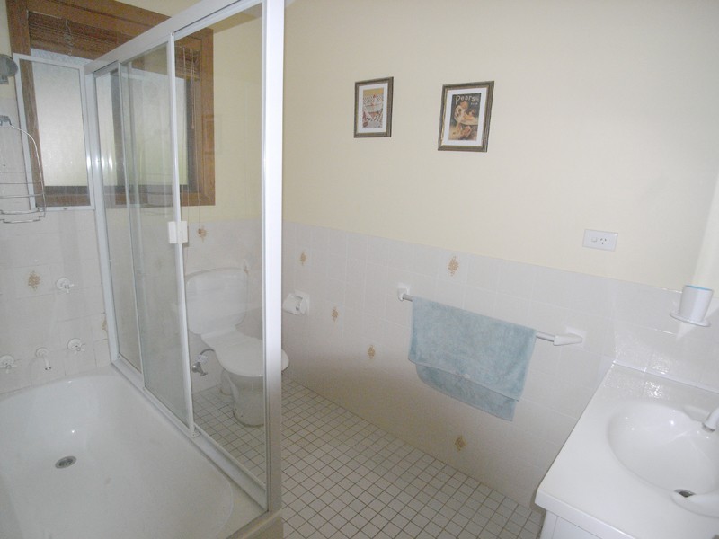 1/101 Scenic Highway, Terrigal NSW 2260