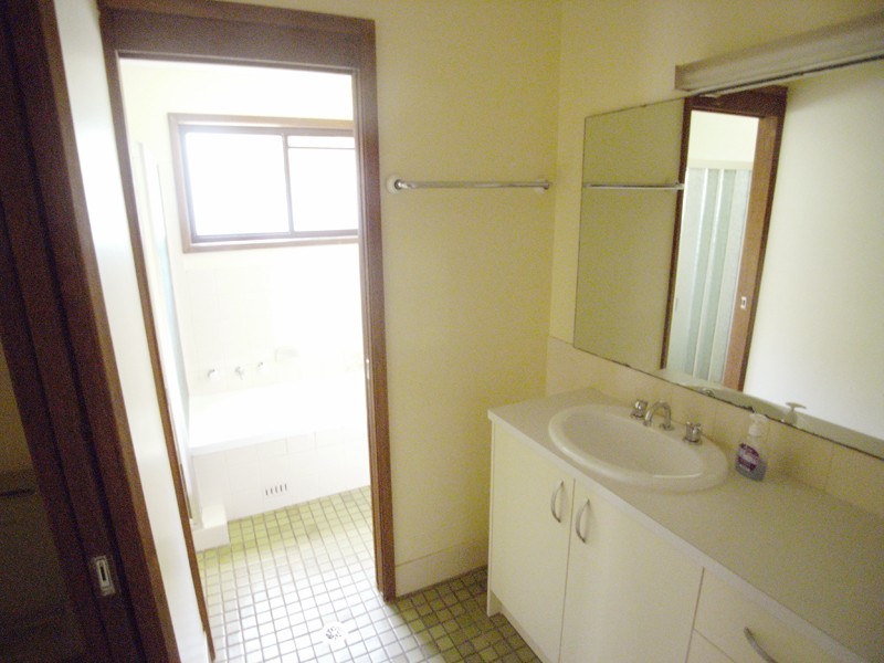 29 Ashley Ave, Terrigal NSW 2260