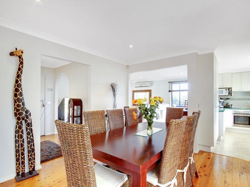 6 Elva Cres, Terrigal NSW 2260