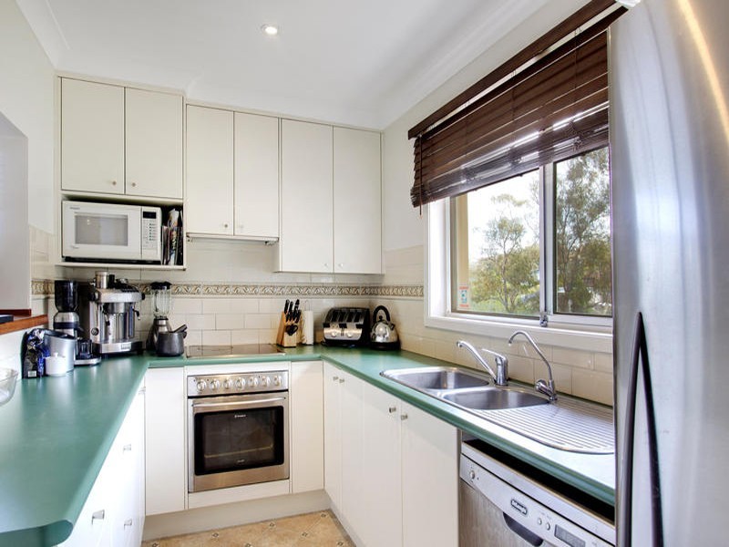 6 Elva Cres, Terrigal NSW 2260