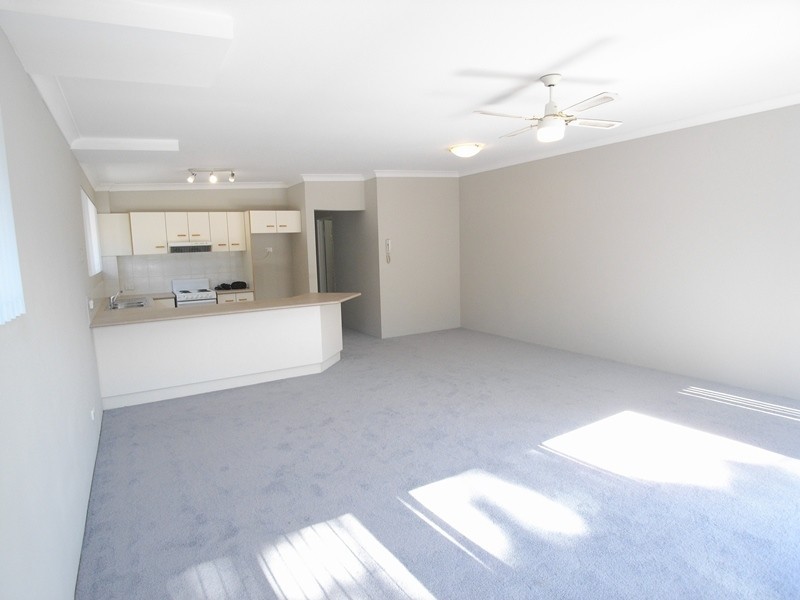 5/10 Jennie Cox Close, Erina NSW 2250