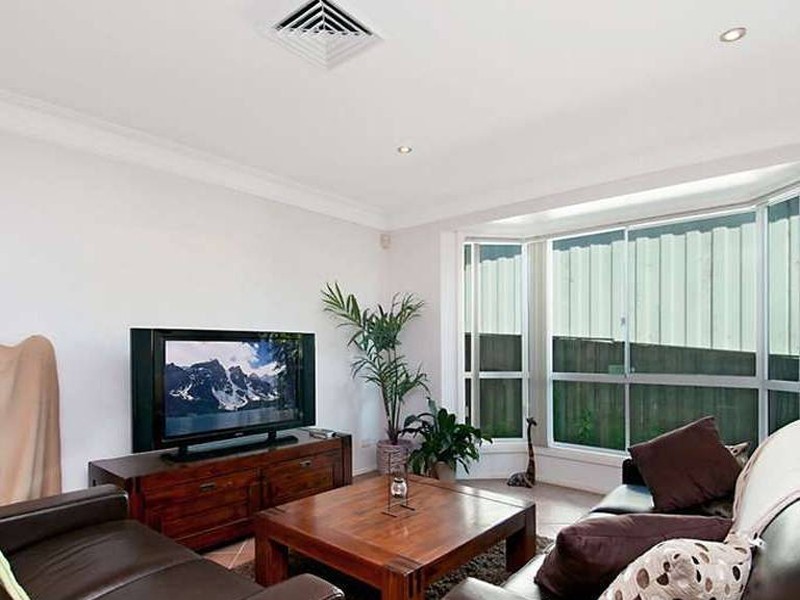 11a Henley Ave, Terrigal NSW 2260