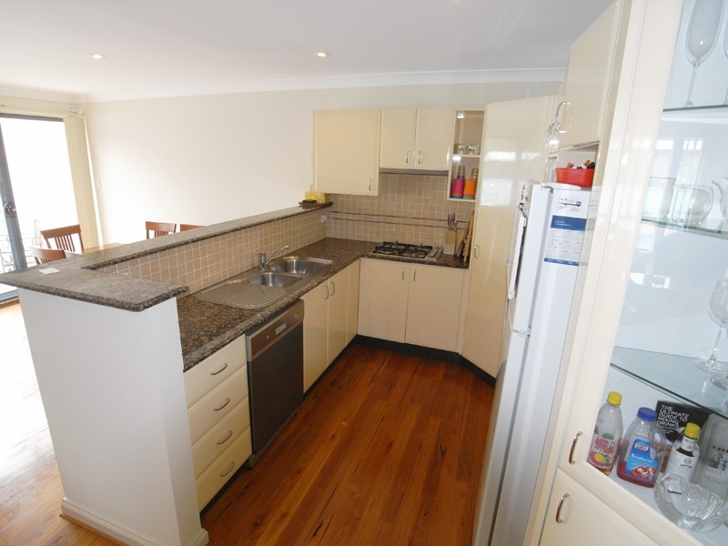 4/9-13 Auld St, Terrigal NSW 2260