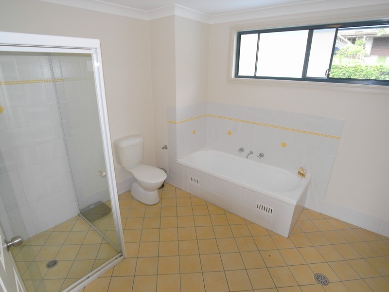 4/9-13 Auld St, Terrigal NSW 2260