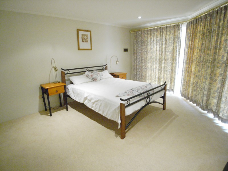 2/1 Hillcrest St, Terrigal NSW 2260