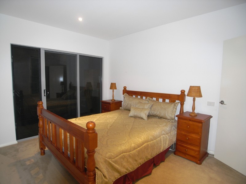 2/42 Kurrawyba Ave, Terrigal NSW 2260