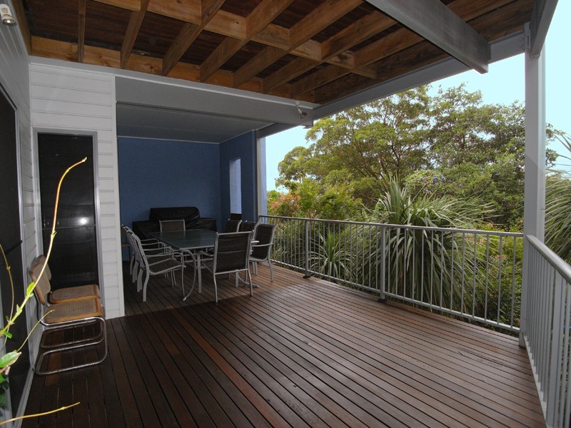 2/42 Kurrawyba Ave, Terrigal NSW 2260