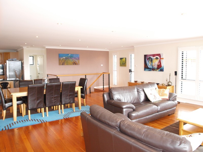 37 Cheryl Ave, Terrigal NSW 2260