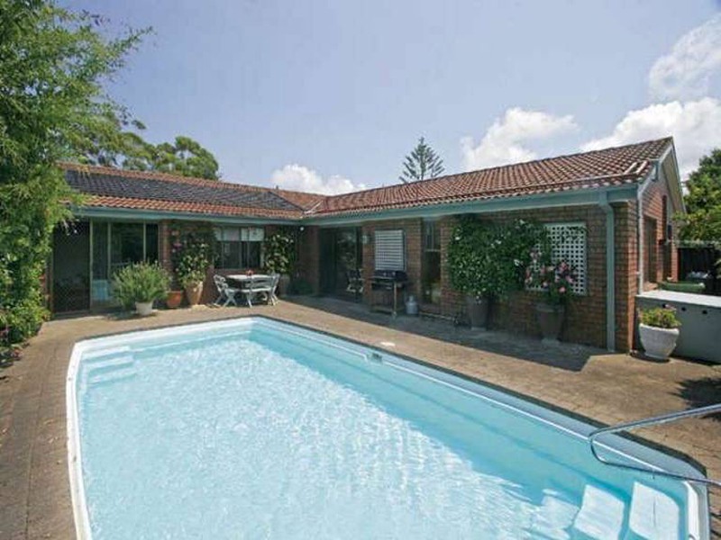 27 Woodlands Road, Terrigal NSW 2260