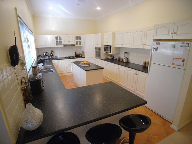 8 Dorchester Court, Terrigal NSW 2260