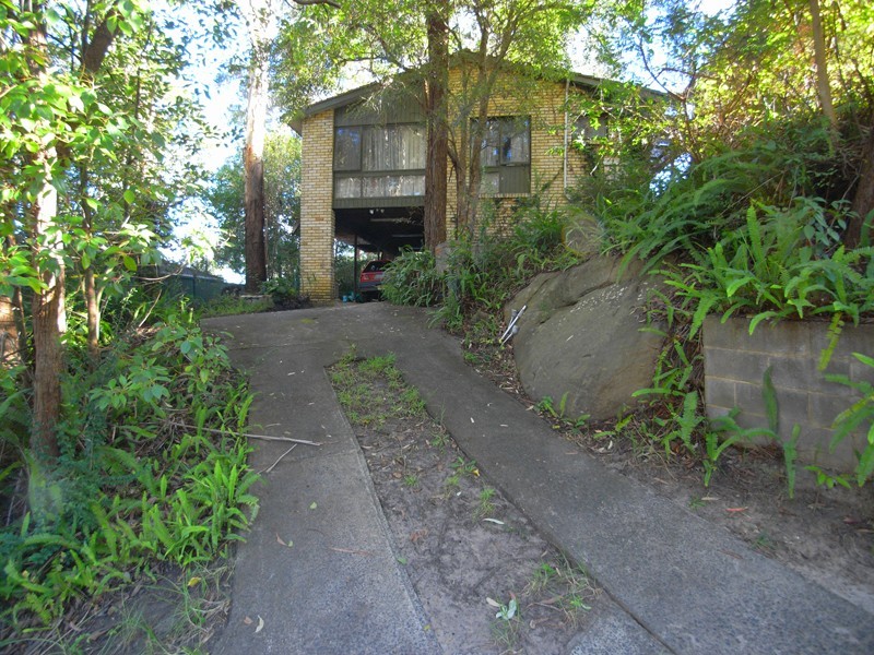 10 Larbonya Avenue, Wyoming NSW 2250