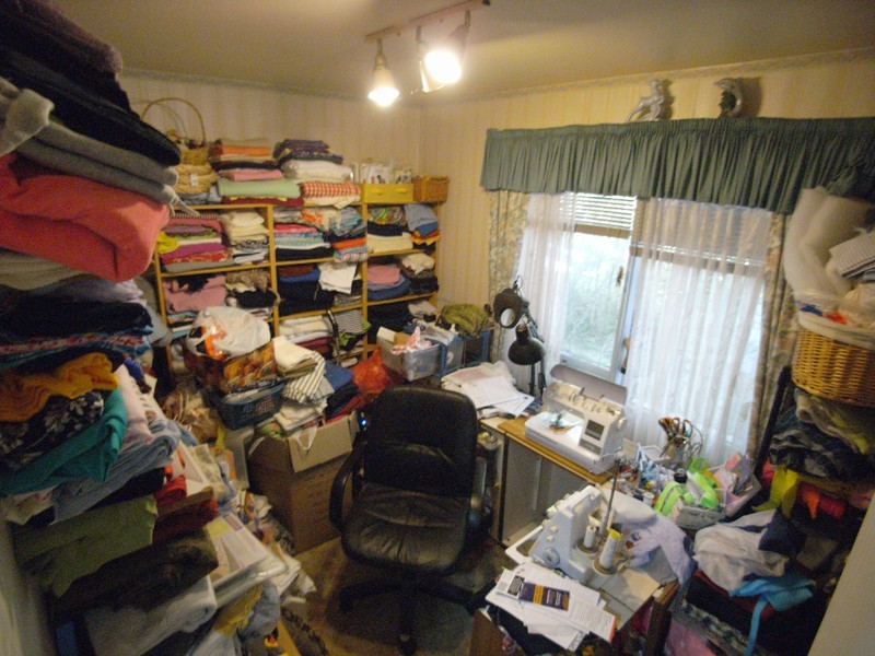 10 Larbonya Avenue, Wyoming NSW 2250