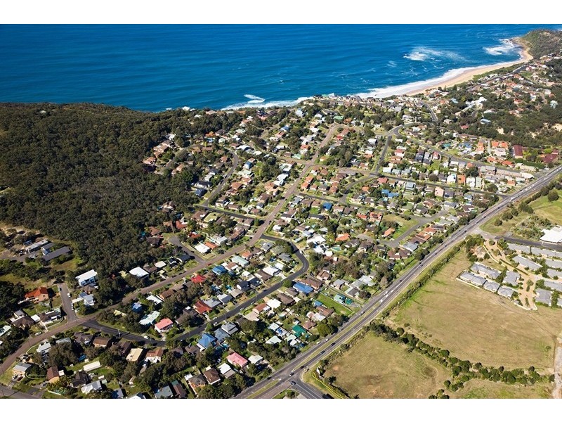 951 The Entrance Rd, Forresters Beach NSW 2260