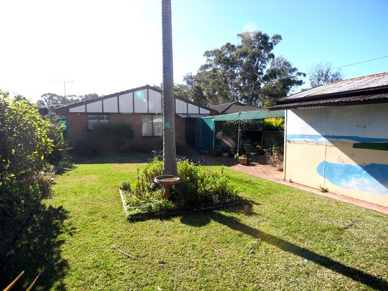 45 Barralong Rd, Erina NSW 2250