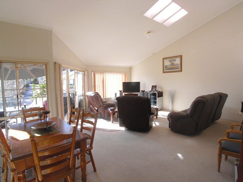 3/4 Karla Avenue, Terrigal NSW 2260
