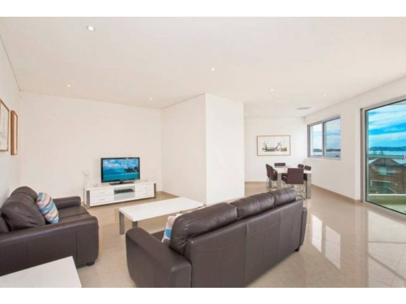 4/8 Cadell Street, Terrigal NSW 2260