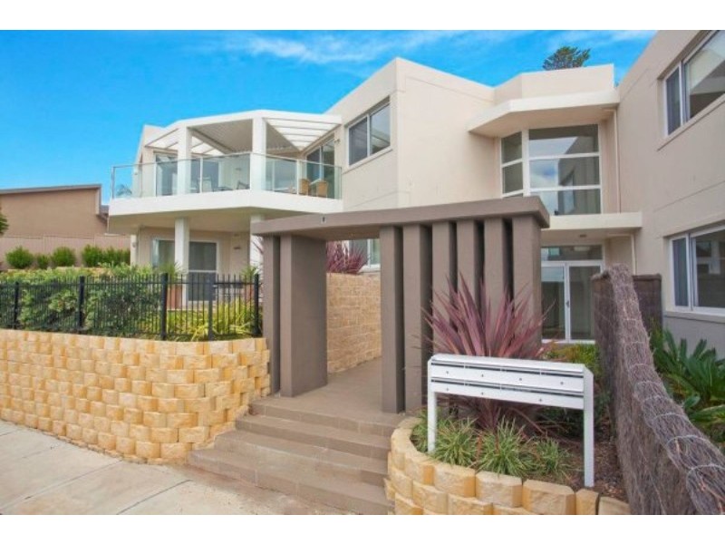 4/8 Cadell Street, Terrigal NSW 2260