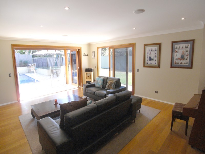 7 Kurow Close, Wamberal NSW 2260