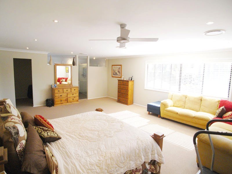 7 Kurow Close, Wamberal NSW 2260
