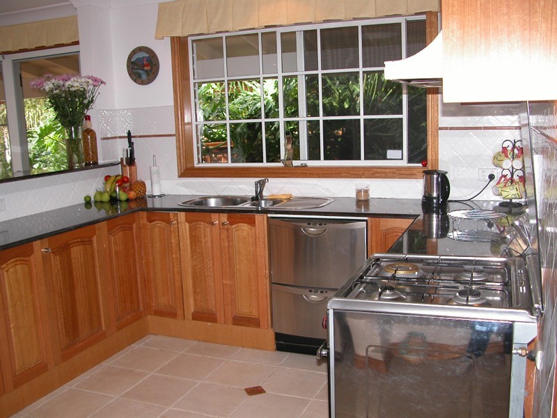 251a Avoca Drive, Avoca Beach NSW 2251