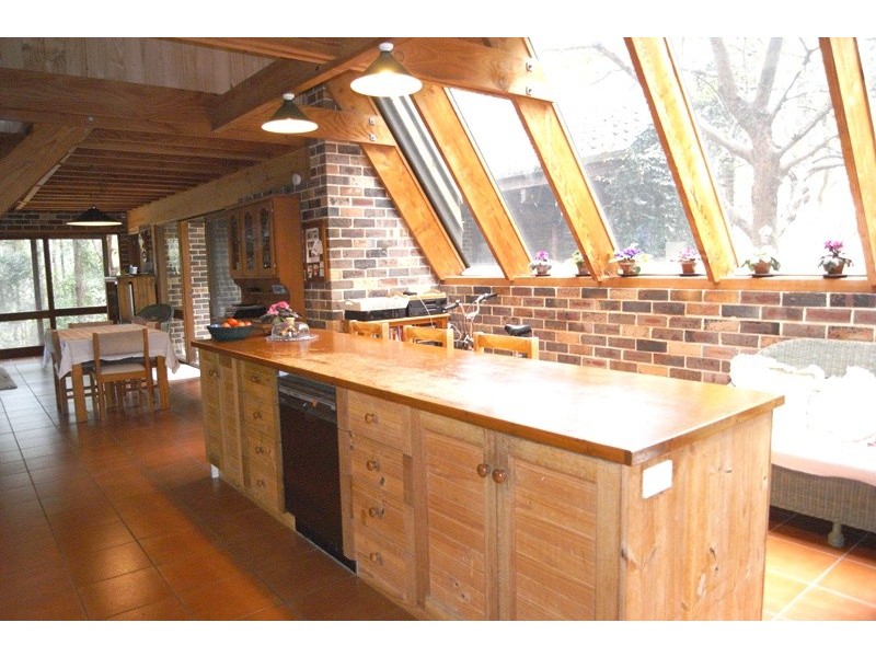 1 Kirra St, Erina NSW 2250