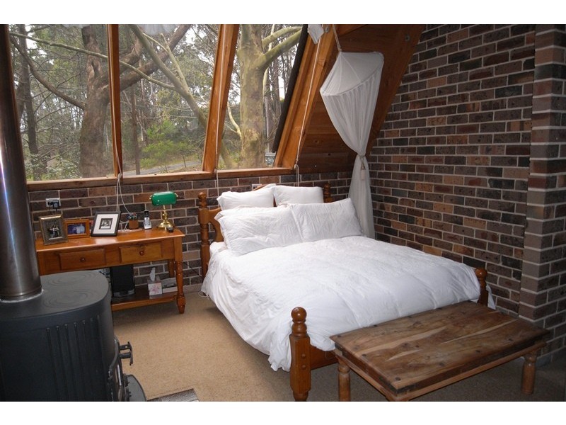 1 Kirra St, Erina NSW 2250