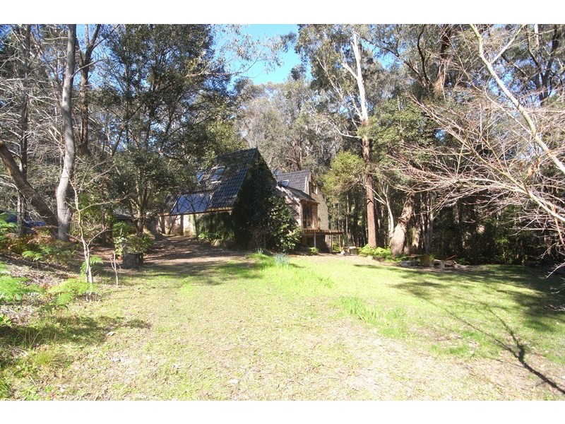 1 Kirra St, Erina NSW 2250