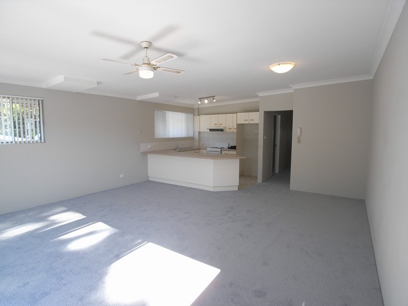 5/10 Jennie Cox Close, Erina NSW 2250