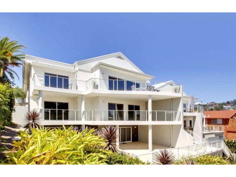 4/20 Maroomba Rd, Terrigal NSW 2260