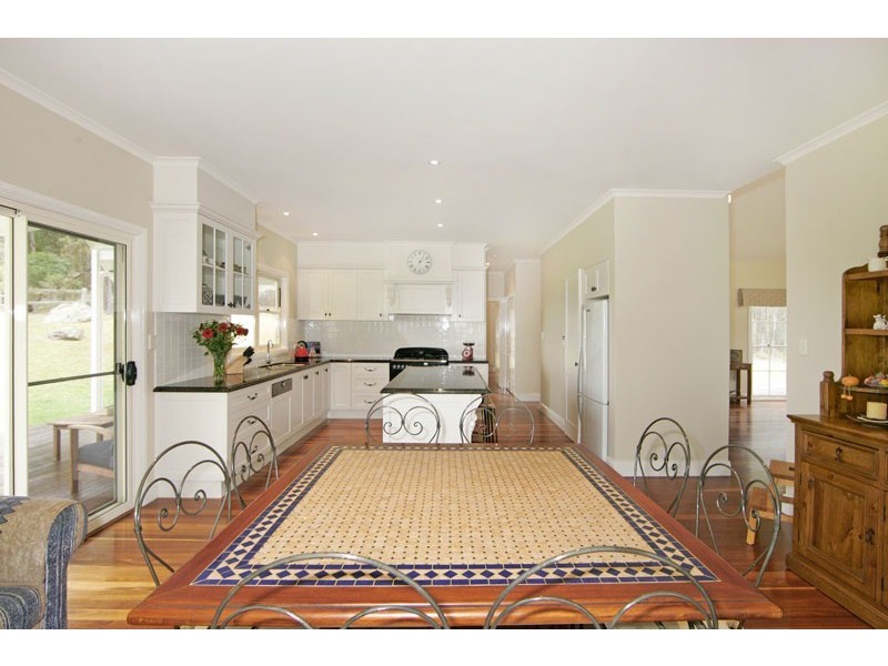 368 Yarramalong Rd,, Yarramalong NSW 2259