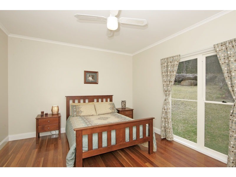 368 Yarramalong Rd,, Yarramalong NSW 2259