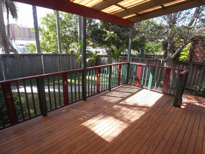 11B Henley Ave, Terrigal NSW 2260