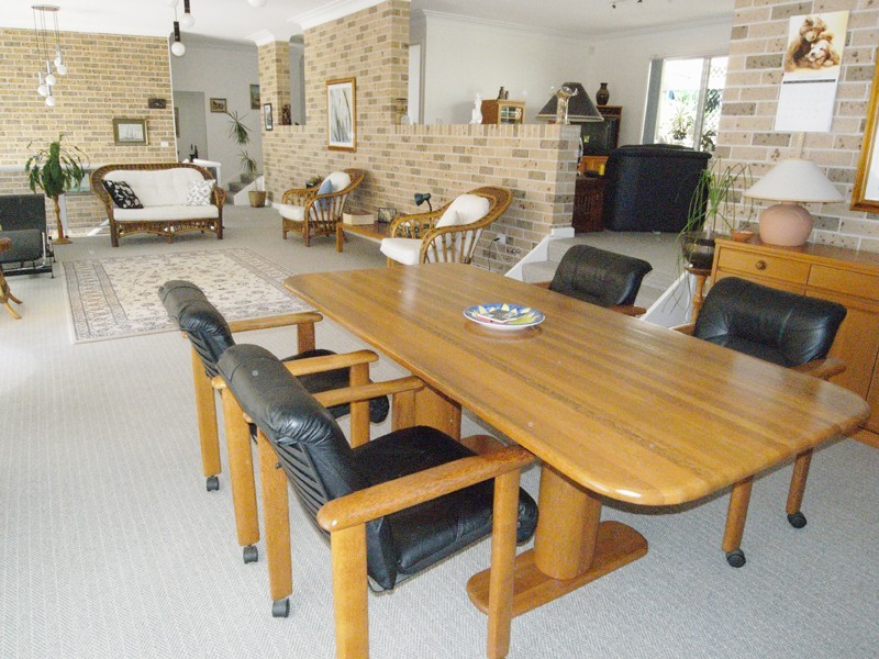 19 Charlotte Cl, Terrigal NSW 2260