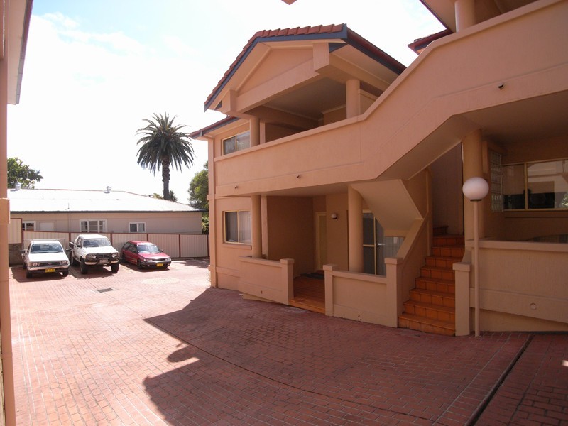 10/9 Junction Rd, Terrigal NSW 2260