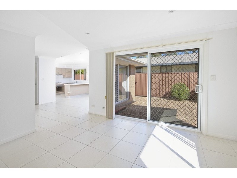 3/494 Pacific Hwy, Wyoming NSW 2250