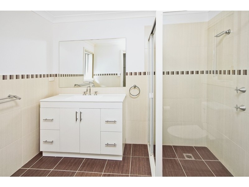 3/494 Pacific Hwy, Wyoming NSW 2250