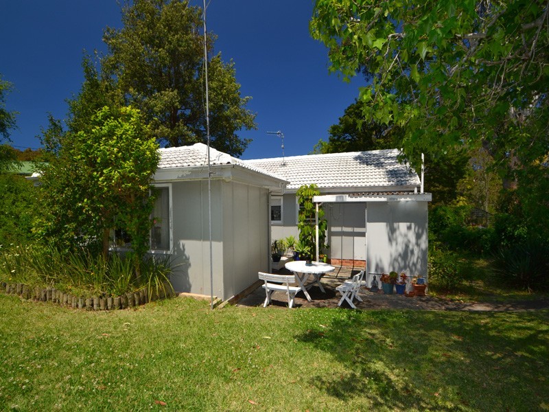 28 Tall Timbers Rd, Wamberal NSW 2260