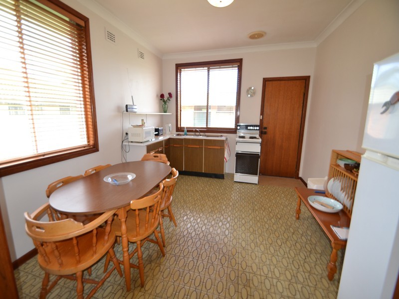 39 Wairakei Road, Wamberal NSW 2260