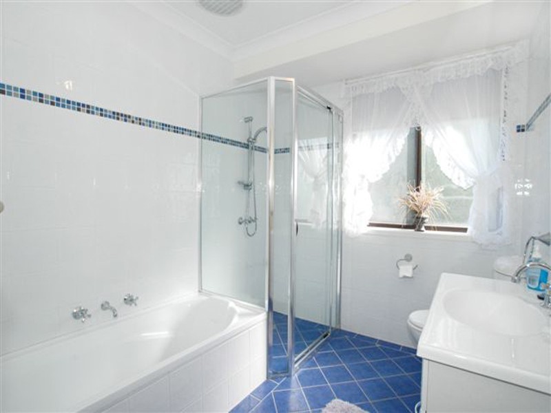 1/3a Angophora Close, Wamberal NSW 2260