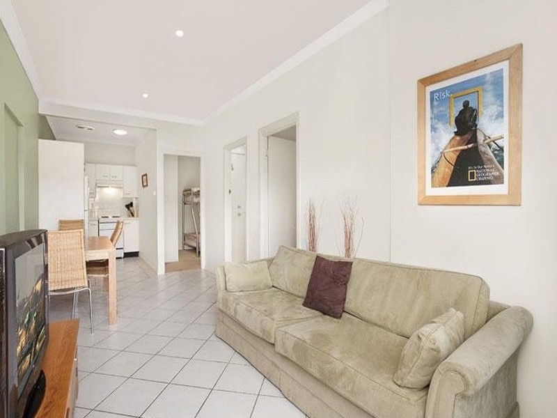 2/13 Calais Road, Wamberal NSW 2260