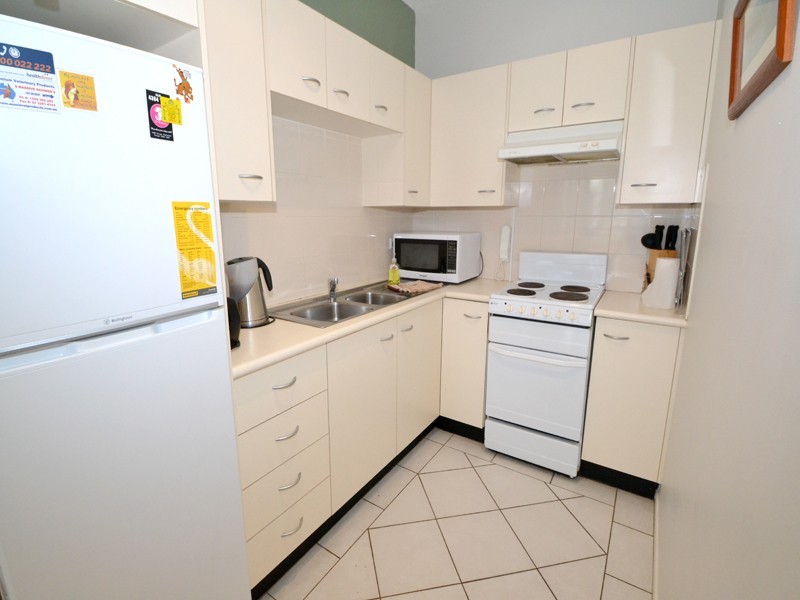 2/13 Calais Road, Wamberal NSW 2260