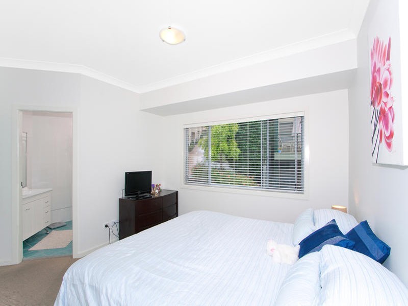 4/10-12 Ena Street, Terrigal NSW 2260