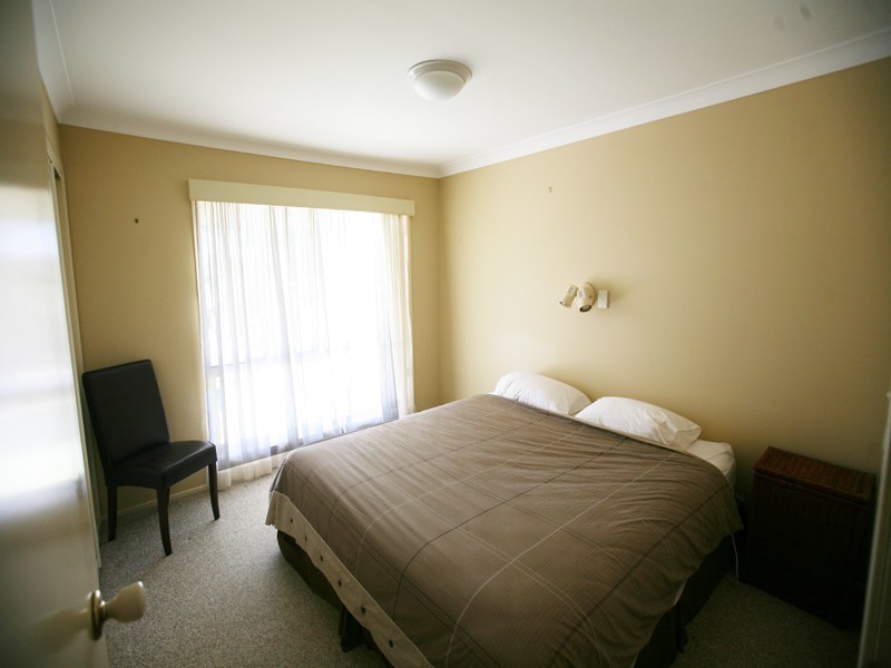 6 Blue Bell Drive, Wamberal NSW 2260