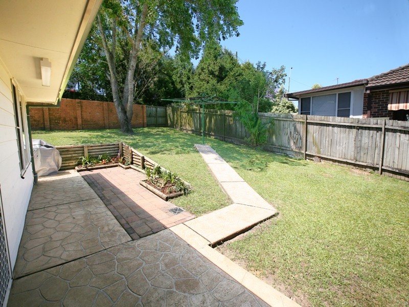 6 Blue Bell Drive, Wamberal NSW 2260