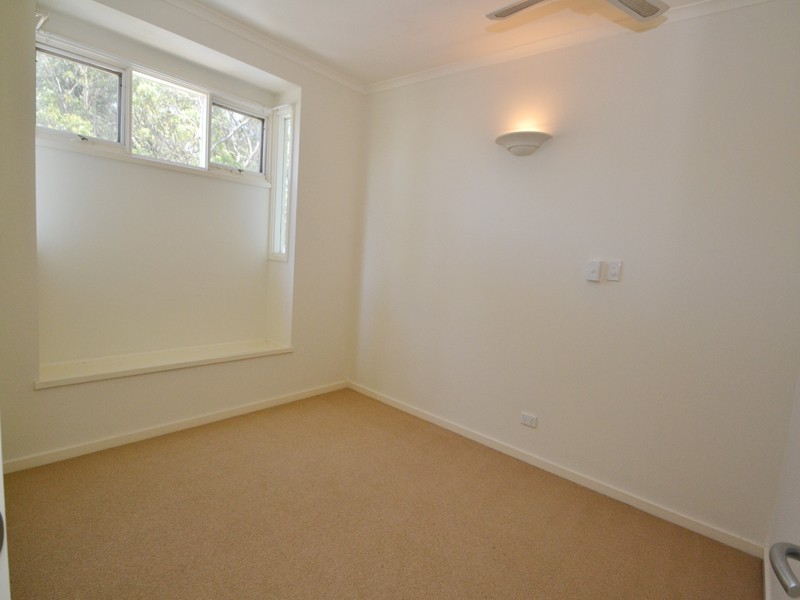 55 Barnhill Rd, Terrigal NSW 2260