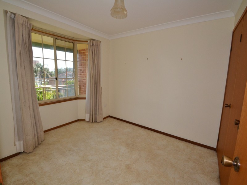 1/14 Henley Avenue, Terrigal NSW 2260